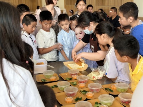 Create Sweet Moments, Embrace a Promising Future 2026 Children’s Day Parent-Child Activity of Shanghai Chuangli Group Concludes Successfully(圖2)